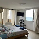 Apartamento Tropical con Vista Panorámica al Mar
